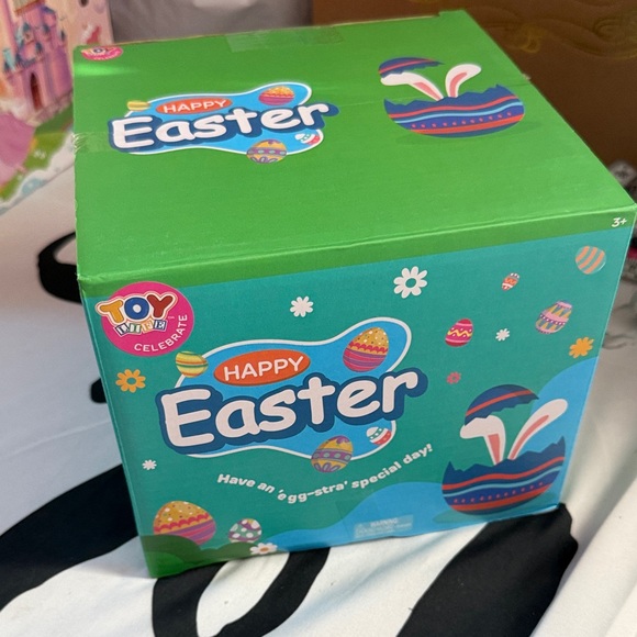 Colorful Plastic Easter Eggs And Easter Wind Up Chicks Nwot - Picture 7 of 7